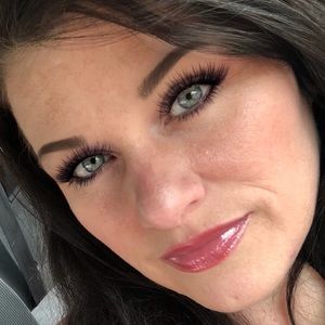 Meet your Posher, Kristina